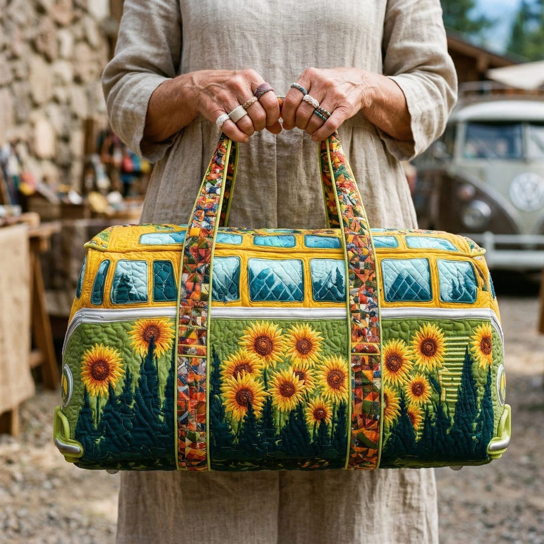 Resväska med quiltdesign – Hippiebuss med Solrosor